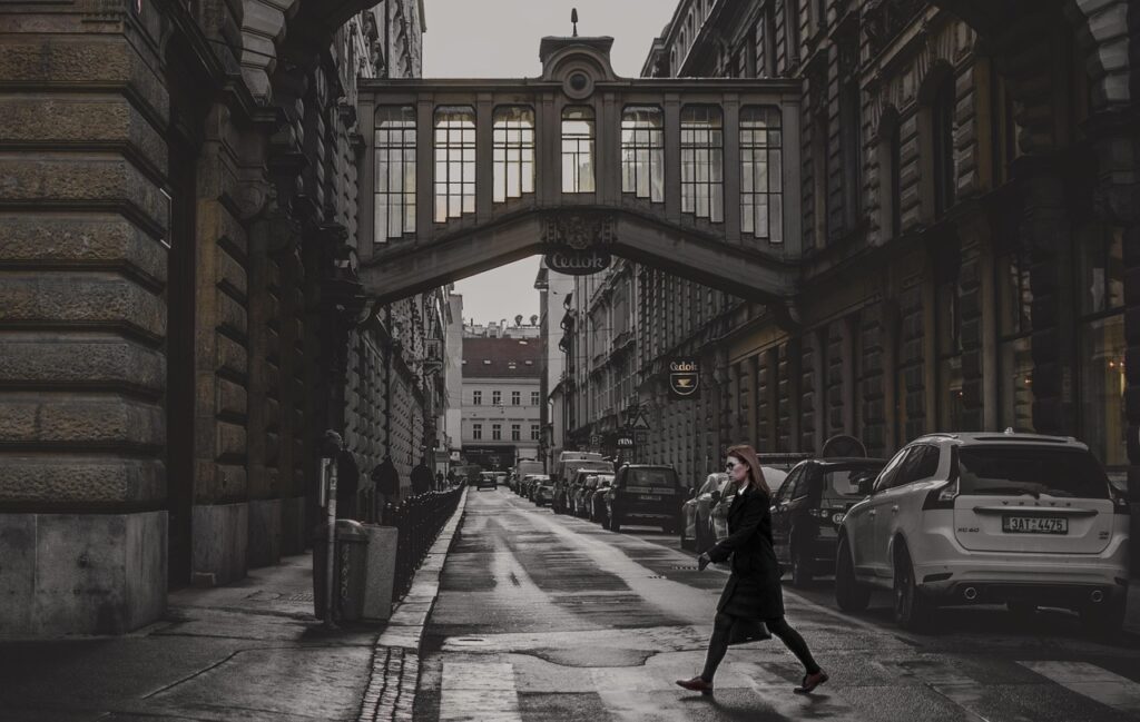 20代未経験者が平日面接に休めない時の転職活動のコツは？